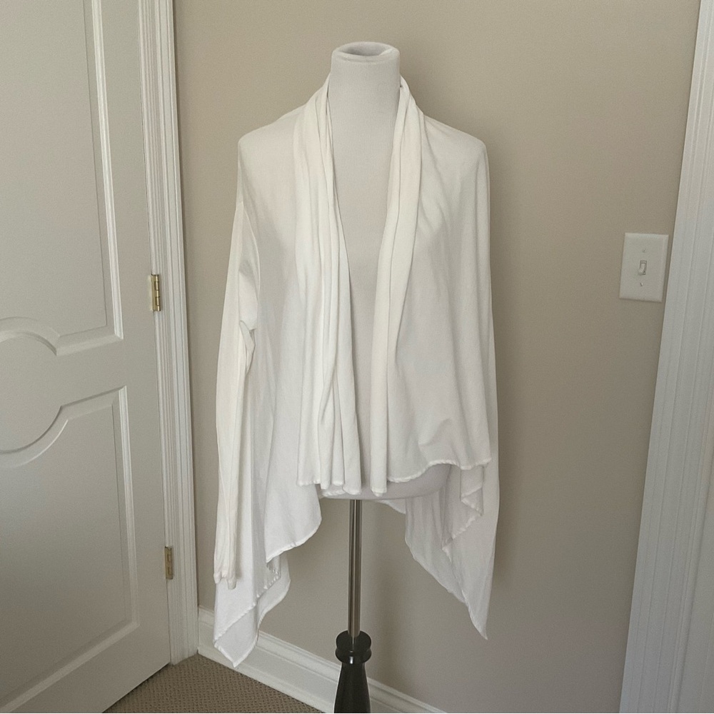 STEFANEL WHITE OPEN FRONT COTTON CARDIGAN SIZE S .